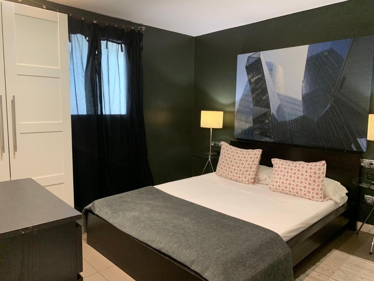 Espai Paralel Apartment Barcelona